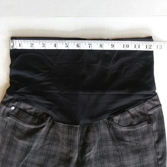 Liverpool Maternity Plaid Stitch Fix Legging 2 / 26 Black Gray - Picture 12 of 15